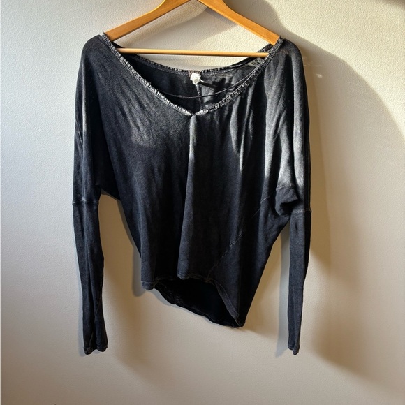 Free People “Santa Cruz” Long Sleeve Top - Picture 1 of 8